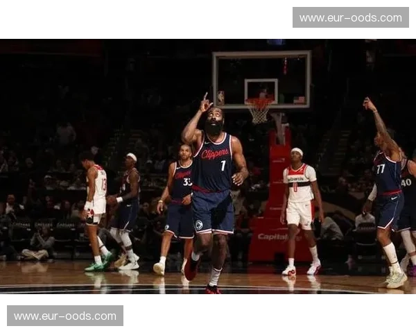 奇才防守沟通多次出现失误 魔术空切战术得到充分执行